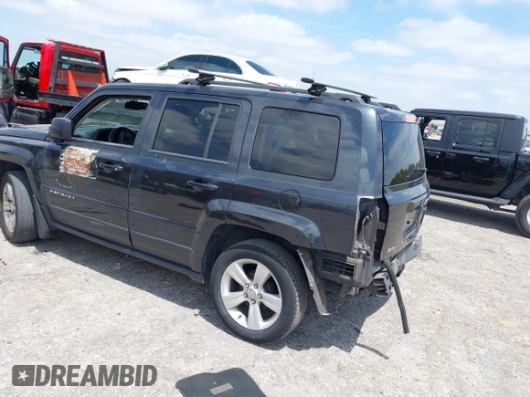 2014 Jeep Patriot Latitude with VIN 1C4NJPFA4ED604145, listed as a IAAI auction lot 42091619 with 81,119 mi miles and . Bid and sale history available at carsss.com. Image 3.