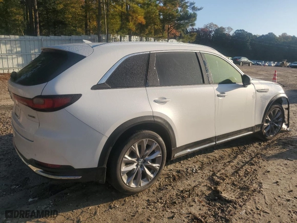 2024 Mazda CX-90 3.3 Turbo Premium with VIN JM3KKDHD6R1168645, listed as a Copart auction lot 77987674 with 4,200 mi miles and Salvage Title. Bid and sale history available at carsss.com. Image 3.