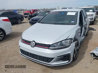 2019 Volkswagen GTI S z VIN 3VW6T7AU5KM020317, wystawiony jako IAAI lot #41790449 z przebiegiem 71 195 mil mil oraz . Historia ofert i sprzedaży dostępna na DreamBid. Obrazek 17.
