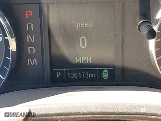 2015 Chevrolet Silverado 1500 LS with VIN 1GCRCPEC7FZ219570, listed as a IAAI auction lot 40565238 with 136,173 mi miles. Bid and sale history available at carsss.com. Image 15.