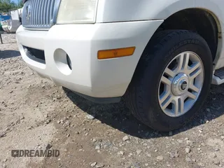 2003 Mercury Mountaineer Convenience with VIN 4M2DU86W93ZJ18901, listed as a IAAI auction lot 42655835 with Not provided miles and . Bid and sale history available at DreamBid. Image 12.