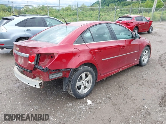 2014 Chevrolet Cruze 1LT z VIN 1G1PC5SB1E7191629, wystawiony jako IAAI lot #42341440 z przebiegiem 109 596 mil mil oraz . Historia ofert i sprzedaży dostępna na DreamBid. Obrazek 4.