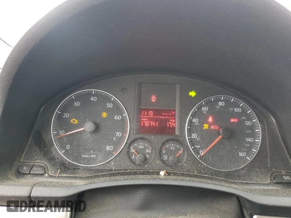 2008 Volkswagen Rabbit S with VIN WVWAB71K58W023046, listed as a Copart auction lot 61433305 with 178,741 mi miles and Clean title. Bid and sale history available at DreamBid. Image 9.