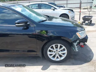 2012 Volkswagen Jetta SE with VIN 3VWDP7AJ6CM391733, listed as a IAAI auction lot 42732512 with 158,183 mi miles and . Bid and sale history available at DreamBid. Image 21.