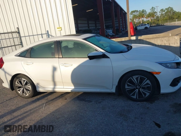 2017 Honda Civic Sedan EX-L with VIN 19XFC1F75HE032229, listed as a IAAI auction lot 41456959 with 137,386 mi miles. Bid and sale history available at carsss.com. Image 13.
