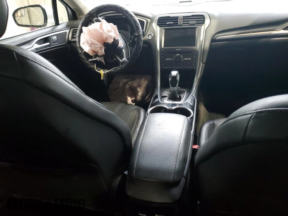 2016 Ford Fusion Titanium with VIN 3FA6P0K92GR279663, listed as a Copart auction lot 56373095 with Not provided miles and Salvage title. Bid and sale history available at DreamBid. Image 8.