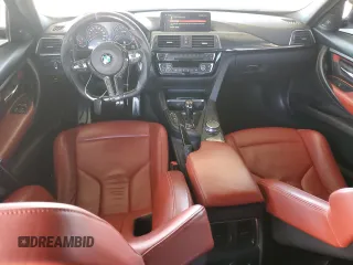 2018 BMW M3 z VIN WBS8M9C58J5J78545, wystawiony jako Copart lot #48081745 z przebiegiem 48 166 mil mil oraz Szkody całkowita. Historia ofert i sprzedaży dostępna na DreamBid. Obrazek 8.