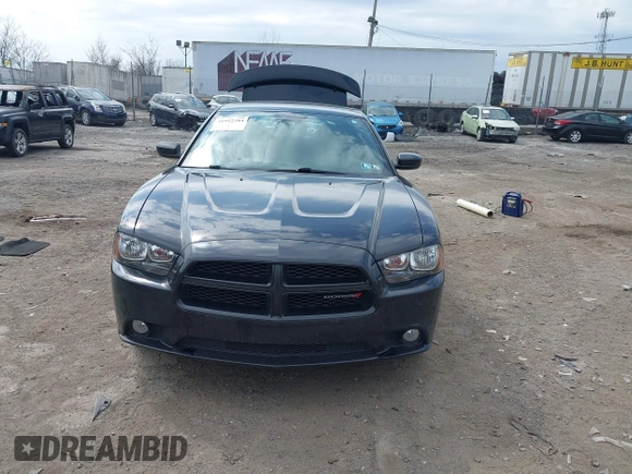 2014 Dodge Charger SXT Plus with VIN 2C3CDXJG2EH184239, listed as a IAAI auction lot 41912384 with 128,313 mi miles. Bid and sale history available at carsss.com. Image 13.