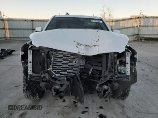 2019 GMC Yukon Denali with VIN 1GKS2CKJ9KR119887, listed as a Copart auction lot 83589544 with 86,754 mi miles and Salvage Title. Bid and sale history available at carsss.com. Image 5.