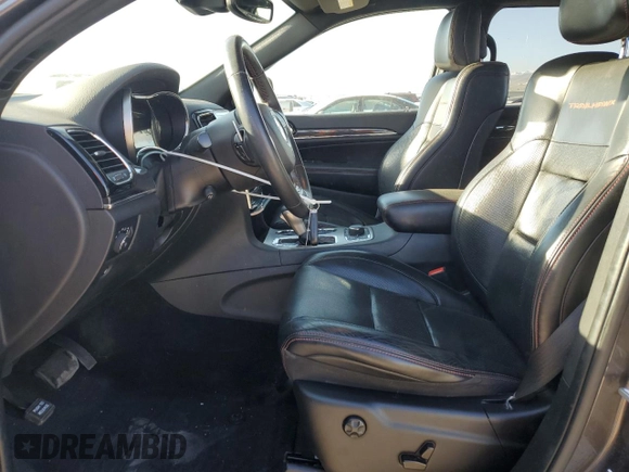 2019 Jeep Grand Cherokee Trailhawk with VIN 1C4RJFLT1KC541766, listed as a Copart auction lot 52571995 with 68,570 mi miles and Salvage title. Bid and sale history available at DreamBid. Image 7.