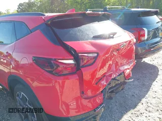 2021 Chevrolet Blazer RS с VIN 3GNKBKRSXMS532963, выставлен на аукционе IAAI как лот 42042190 с пробегом 67 275 миль миль и . История ставок и продаж доступна на DreamBid. Изображение 19.