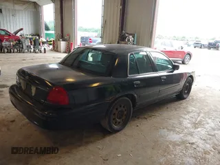 2008 Ford Police Interceptor с VIN 2FAHP71V98X102529, выставлен на аукционе IAAI как лот 42604859 с пробегом Не указан миль и . История ставок и продаж доступна на DreamBid. Изображение 4.