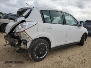2011 Nissan Versa S с VIN 3N1BC1CP8BL477377, выставлен на аукционе Copart как лот 55097775 с пробегом 120 225 миль миль и Списание • Salvage title. История ставок и продаж доступна на DreamBid. Изображение 3.