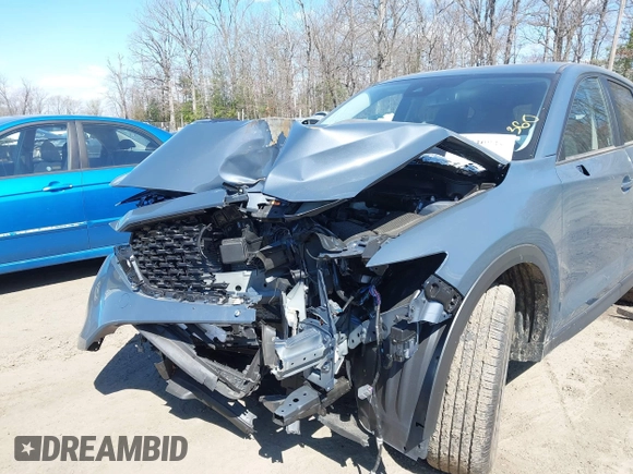 2024 Mazda CX-5 2.5 S Preferred Package with VIN JM3KFBCLXR0521045, listed as a IAAI auction lot 41830914 with 13,043 mi miles. Bid and sale history available at carsss.com. Image 6.