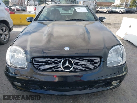2002 Mercedes-Benz SLK 320 with VIN WDBKK65F02F241087, listed as a IAAI auction lot 41894441 with 100,232 mi miles and . Bid and sale history available at DreamBid. Image 6.