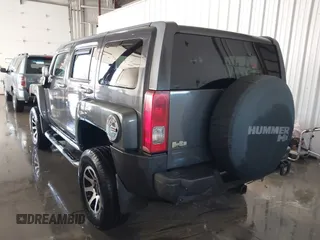2008 Hummer H3 Luxury with VIN 5GTEN13E588170171, listed as a IAAI auction lot 41391484 with 204,241 mi miles and . Bid and sale history available at DreamBid. Image 3.
