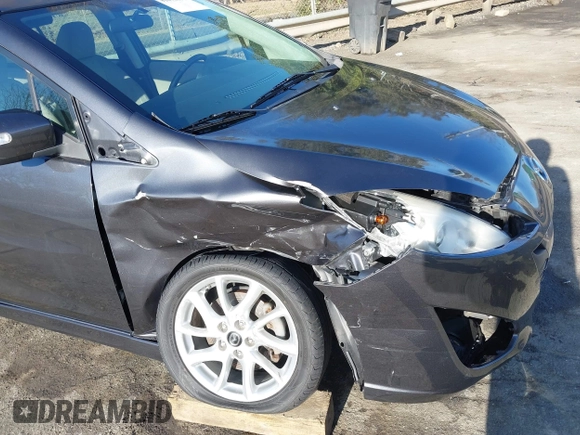 2014 Mazda 5 Touring with VIN JM1CW2CL3E0169367, listed as a IAAI auction lot 41673896 with 137,244 mi miles. Bid and sale history available at carsss.com. Image 6.