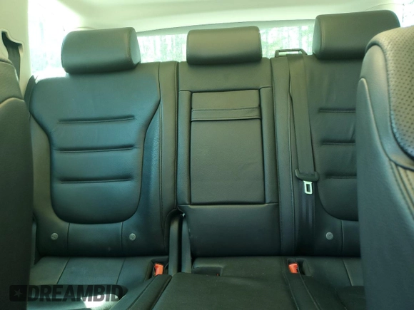 2016 Volkswagen Touareg Sport с VIN WVGEF9BP1GD012594, выставлен на аукционе Copart как лот 52438305 с пробегом 125 204 миль миль и Списание • Salvage title. История ставок и продаж доступна на DreamBid. Изображение 10.