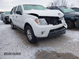 2019 Nissan Frontier SV z VIN 1N6AD0EV7KN777226, wystawiony jako IAAI lot #41374672 z przebiegiem 135 124 mil mil oraz . Historia ofert i sprzedaży dostępna na DreamBid. Obrazek 1.