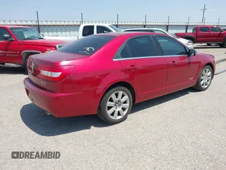 2007 Lincoln MKZ z VIN 3LNHM26TX7R640386, wystawiony jako IAAI lot #42176909 z przebiegiem 166 914 mil mil oraz . Historia ofert i sprzedaży dostępna na DreamBid. Obrazek 4.