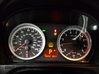 2009 BMW 3 Series M3 with VIN WBSWL93599P332061, listed as a Copart auction lot 86398454 with 104,743 mi miles and Salvage Title. Bid and sale history available at carsss.com. Image 9.