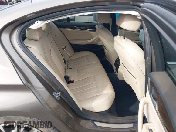 2019 BMW 5 Series 540i with VIN WBAJE5C52KWA98653, listed as a IAAI auction lot 41398589 with Not provided miles and . Bid and sale history available at DreamBid. Image 8.