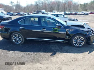 2013 Lexus LS 460 z VIN JTHCL5EF3D5019535, wystawiony jako IAAI lot #41985073 z przebiegiem 171 999 mil mil oraz . Historia ofert i sprzedaży dostępna na DreamBid. Obrazek 13.