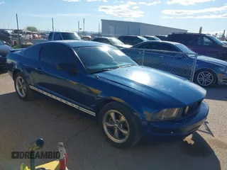 2007 Ford Mustang Deluxe with VIN 1ZVHT80N375356957, listed as a IAAI auction lot 41733622 with Not Provided miles and . Bid and sale history available at DreamBid. Image 1.