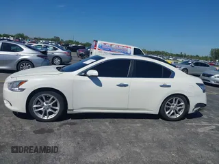 2014 Nissan Maxima SV with VIN 1N4AA5AP9EC457962, listed as a IAAI auction lot 41698090 with 94,451 mi miles and . Bid and sale history available at DreamBid. Image 14.