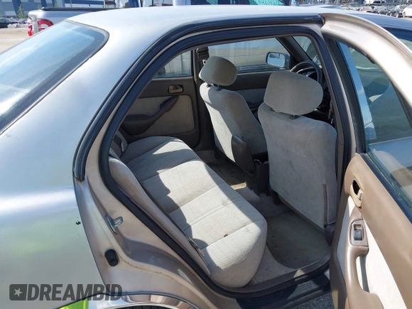 1996 Toyota Camry DX with VIN 4T1BG12K4TU783776, listed as a IAAI auction lot 42324328 with 164,787 mi miles and . Bid and sale history available at DreamBid. Image 8.
