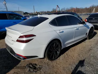 2023 Genesis G70 3.3T with VIN KMTG54TE4PU124582, listed as a Copart auction lot 82248474 with 16,644 mi miles and Salvage Title. Bid and sale history available at DreamBid. Image 3.