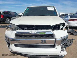 2017 Toyota 4Runner SR5 with VIN JTEBU5JR6H5464735, listed as a IAAI auction lot 41474161 with 171,394 mi miles. Bid and sale history available at carsss.com. Image 12.