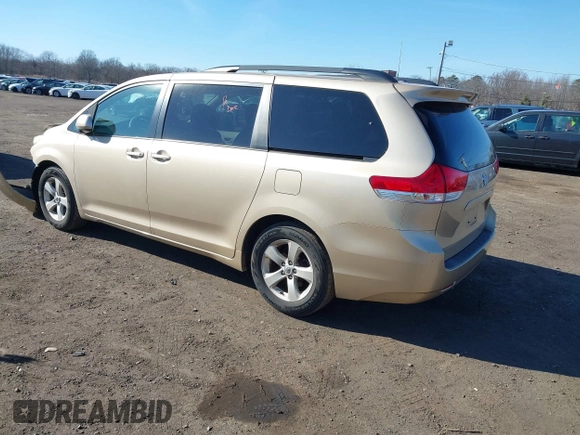 2011 Toyota Sienna LE AAS with VIN 5TDKK3DC0BS168052, listed as a IAAI auction lot 41688494 with 49,095 mi miles. Bid and sale history available at carsss.com. Image 3.