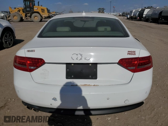 2011 Audi A5 Premium Plus z VIN WAULFAFR8BA030641, wystawiony jako Copart lot #70596914 z przebiegiem 115 081 mil mil oraz Szkoda całkowita • Salvage title. Historia ofert i sprzedaży dostępna na DreamBid. Obrazek 6.