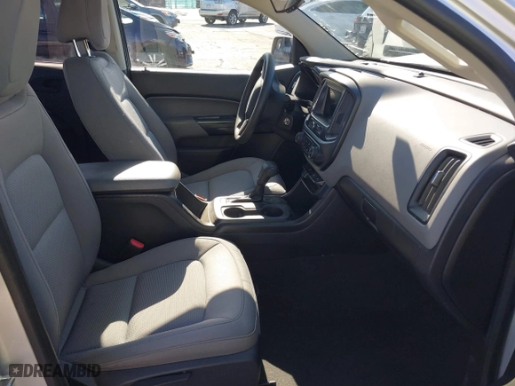 2020 Chevrolet Colorado 2WD Work Truck with VIN 1GCGSBEN0L1209889, listed as a IAAI auction lot 40390370 with 67,417 mi miles. Bid and sale history available at carsss.com. Image 5.