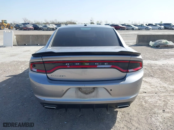 2017 Dodge Charger SE with VIN 2C3CDXBGXHH541198, listed as a IAAI auction lot 41831091 with 141,669 mi miles. Bid and sale history available at carsss.com. Image 16.