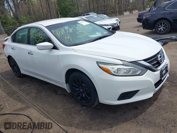 2016 Nissan Altima SL with VIN 1N4AL3AP1GC201767, listed as a IAAI auction lot 42050266 with 120,652 mi miles and . Bid and sale history available at carsss.com. Image 1.