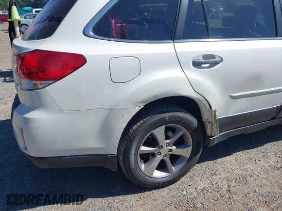 2014 Subaru Outback Limited with VIN 4S4BRDPC1E2236928, listed as a IAAI auction lot 42676244 with 84,017 mi miles and . Bid and sale history available at DreamBid. Image 6.