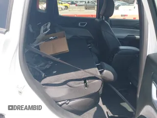 2024 Jeep Compass Latitude with VIN 3C4NJDBN6RT132814, listed as a IAAI auction lot 42437911 with 32,189 mi miles and . Bid and sale history available at DreamBid. Image 8.