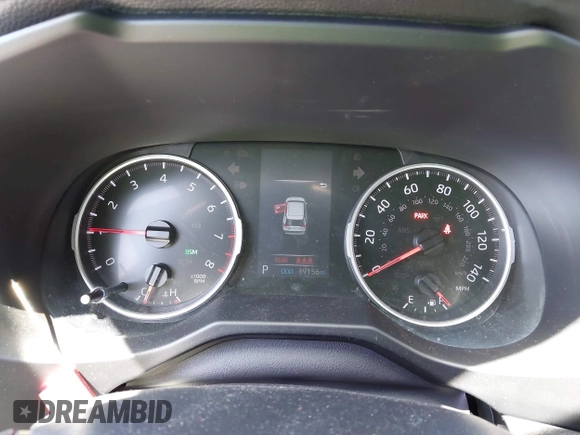 2022 Toyota RAV4 XLE with VIN 2T3W1RFV4NW233025, listed as a IAAI auction lot 42238717 with 39,156 mi miles and . Bid and sale history available at DreamBid. Image 7.