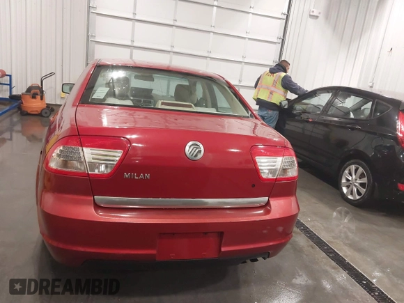 2006 Mercury Milan with VIN 3MEFM07Z56R617761, listed as a IAAI auction lot 41506668 with 170,451 mi miles and . Bid and sale history available at DreamBid. Image 16.