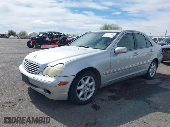 2003 Mercedes-Benz C 320 с VIN WDBRF64J03F376239, выставлен на аукционе IAAI как лот 41571617 с пробегом 138 303 миль миль и . История ставок и продаж доступна на DreamBid. Изображение 2.