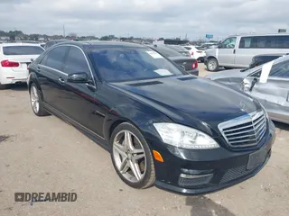 2013 Mercedes-Benz S 63 AMG with VIN WDDNG7EB1DA504597, listed as a IAAI auction lot 41505669 with 123,429 mi miles and . Bid and sale history available at DreamBid. Image 1.
