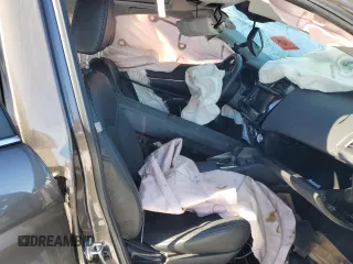 2018 Mitsubishi Outlander SEL z VIN JA4AR4AW5JZ016013, wystawiony jako Copart lot #87653585 z przebiegiem Nie podano mil oraz Szkody całkowita. Historia ofert i sprzedaży dostępna na DreamBid. Obrazek 7.
