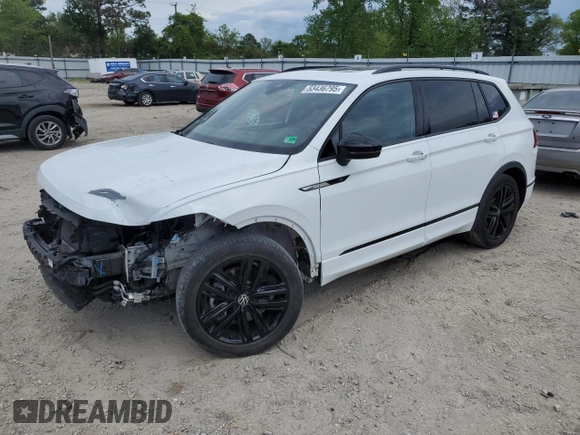 2022 Volkswagen Tiguan SE R-Line Black z VIN 3VVCB7AX0NM105476, wystawiony jako Copart lot #53436795 z przebiegiem 41 208 mil mil oraz Szkoda całkowita • Salvage title. Historia ofert i sprzedaży dostępna na DreamBid. Obrazek 1.