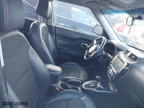 2017 Kia Soul ! with VIN KNDJX3AA8H7493941, listed as a IAAI auction lot 41405896 with 123,871 mi miles. Bid and sale history available at carsss.com. Image 5.