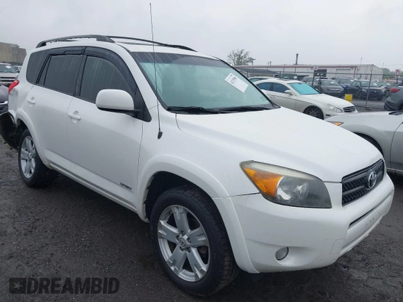 2008 Toyota RAV4 Sport с VIN JTMBD32V586063644, выставлен на аукционе IAAI как лот 42335585 с пробегом 182 196 миль миль и . История ставок и продаж доступна на DreamBid. Изображение 1.