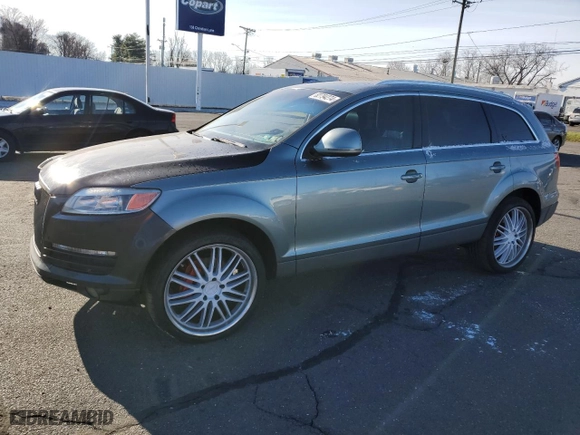 2007 Audi Q7 Premium with VIN WA1BV94L67D046626, listed as a Copart auction lot 82794274 with 196,023 mi miles and Salvage Title. Bid and sale history available at carsss.com. Image 1.