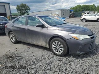 2017 Toyota Camry XLE z VIN 4T1BF1FK0HU298829, wystawiony jako Copart lot #58842085 z przebiegiem 171 569 mil mil oraz Szkoda całkowita • Salvage title. Historia ofert i sprzedaży dostępna na DreamBid. Obrazek 4.