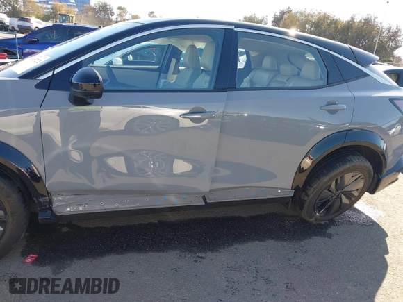 2024 Nissan ARIYA Evolve+ z VIN JN1BF0BA0RM435574, wystawiony jako IAAI lot #41657272 z przebiegiem 2 636 mil mil oraz . Historia ofert i sprzedaży dostępna na DreamBid. Obrazek 6.